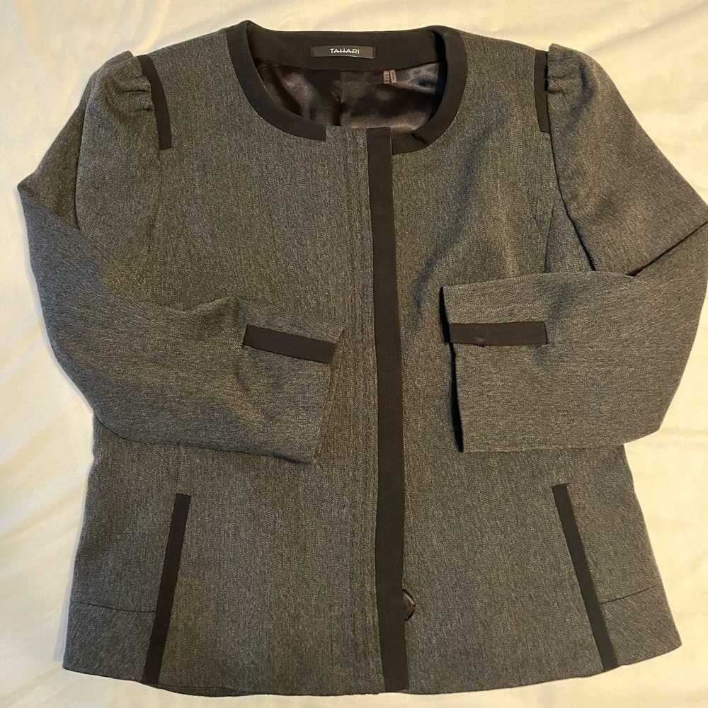 Beautiful Tahari Women’s Dress Jacket